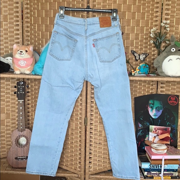 Womens Levi’s 501 Straight Cropped High Waisted Jeans - Picture 6 of 9